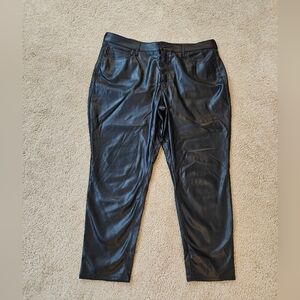 Old Navy Black High-Rise O.G. Straight Pants Women's Size 18 Faux Leather
